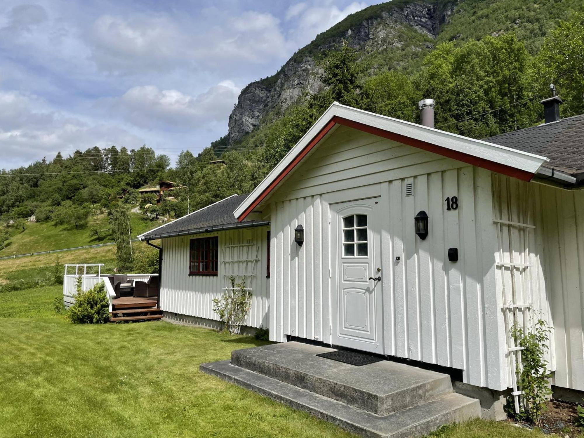 Вилла Dalhus - House With Jacuzzi Norddal Экстерьер фото